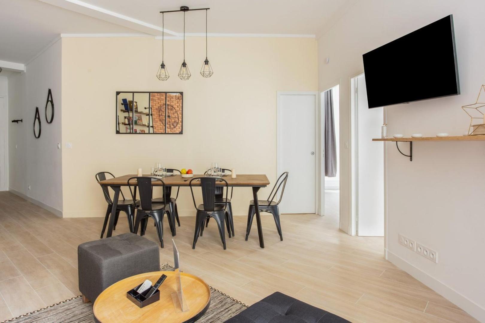 Appartement Lumineux Et Spacieux - 8p *